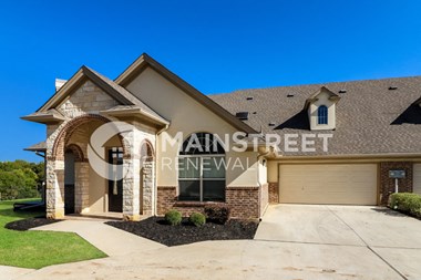 8861 Creek Run Rd #601 2 Beds Apartment for Rent
