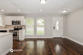 7717 Swiss Way 3 Beds House for Rent - Photo Gallery 4