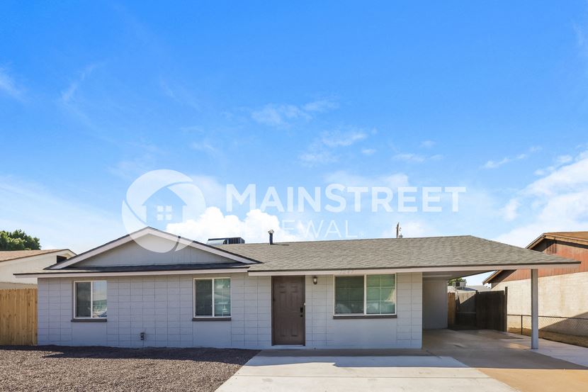 7247 W Mariposa St 3 Beds House for Rent - Photo Gallery 1