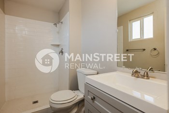 7247 W Mariposa St 3 Beds House for Rent - Photo Gallery 9
