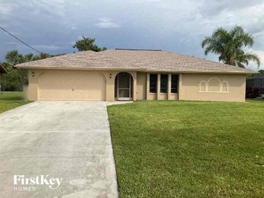 21100 BURKHART DRIVE 3 Beds Apartment for Rent