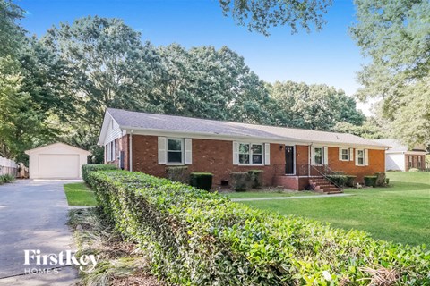 120 Keowee Circle 3 Beds Apartment for Rent