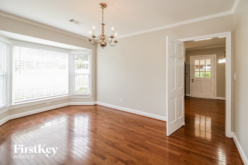 401 Idlewild Drive 3 Beds House for Rent - Photo Gallery 4