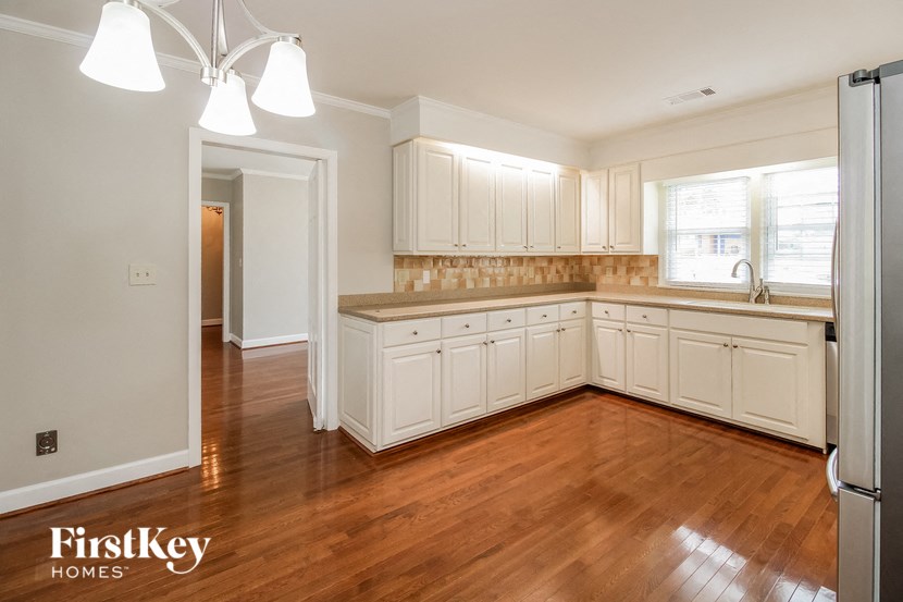 401 Idlewild Drive 3 Beds House for Rent - Photo Gallery 7