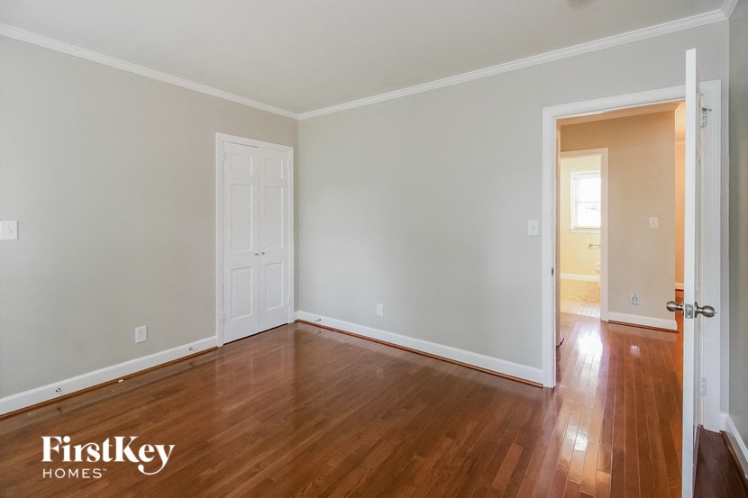 401 Idlewild Drive 3 Beds House for Rent - Photo Gallery 9