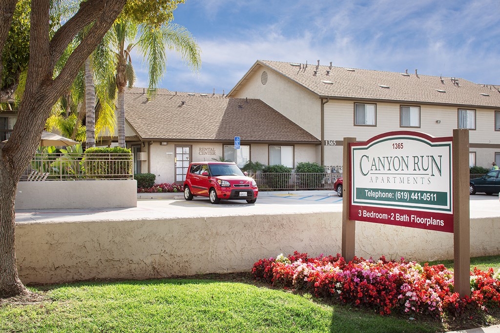 Canyon Run Apartments