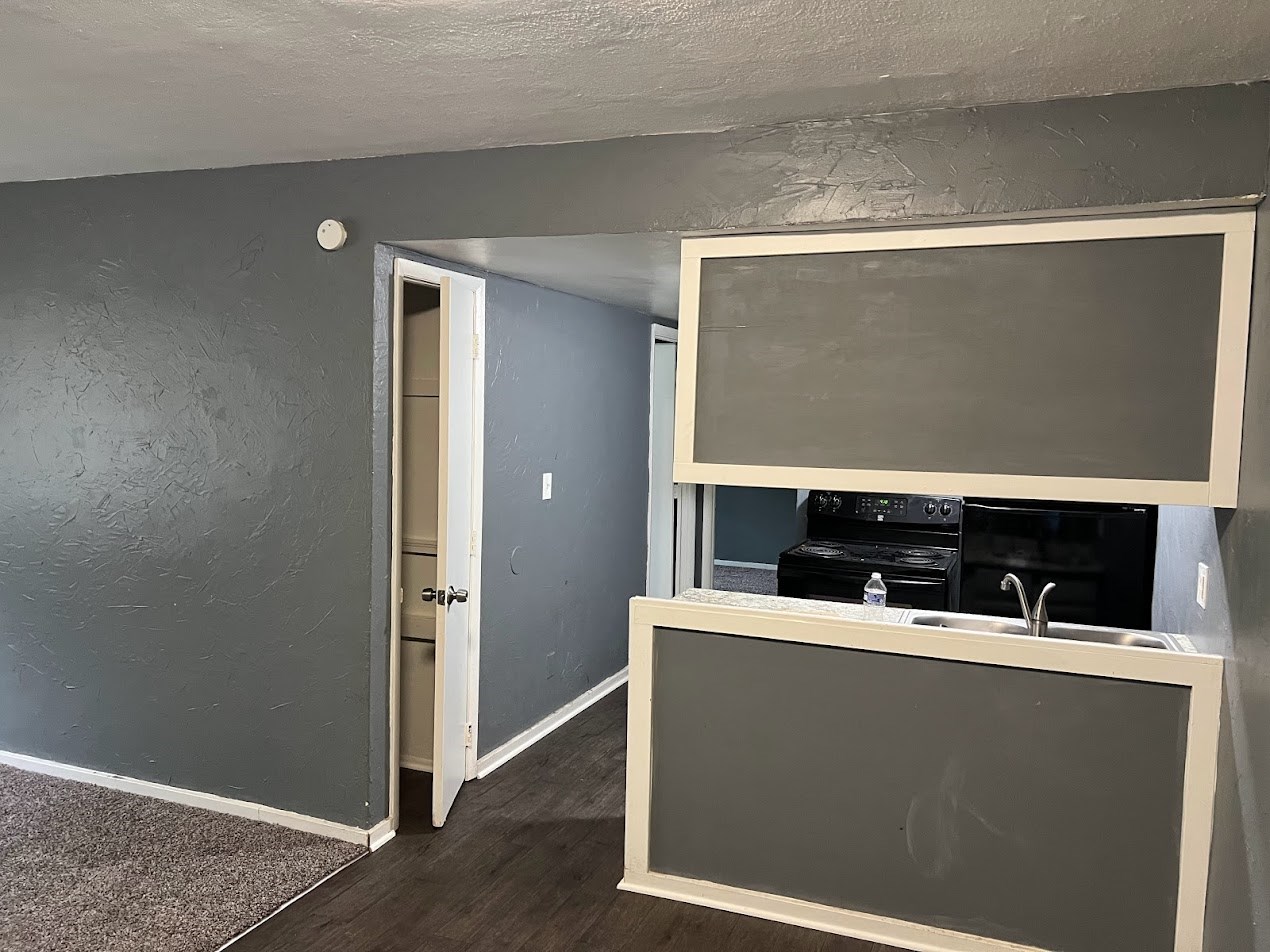 3000 North Verity Parkway Evergreen Apartments