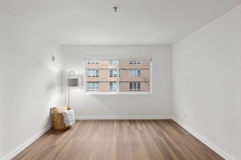 11115 NE 2nd St Studio-1 Bed Apartment for Rent - Photo Gallery 2