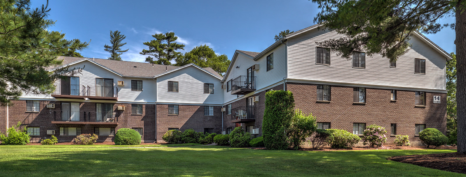 Mansfield Meadows Apartments in Mansfield, MA