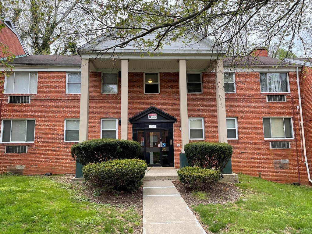 the building in which the apartment is located