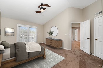 556 CLOVERFIELD LN 301 2 Beds Condo for Rent - Photo Gallery 15