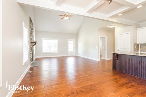123 Lansdowne Place 4 Beds Apartment for Rent