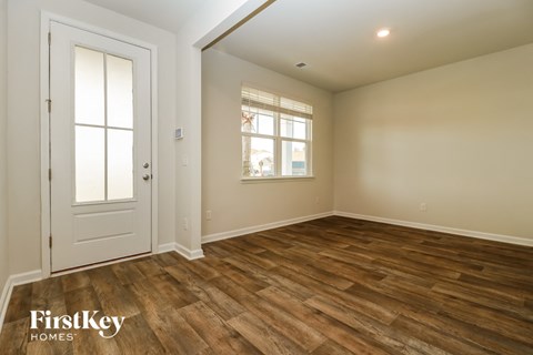 409 Zenith Boulevard 4 Beds Apartment for Rent