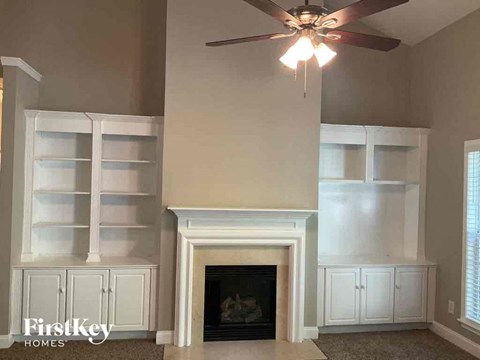 495 Roland Manor Drive 4 Beds Apartment for Rent