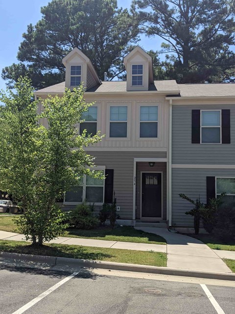 254 Spark St 3 Beds Apartment for Rent