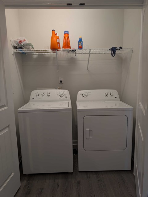 254 Spark St 3 Beds Apartment for Rent