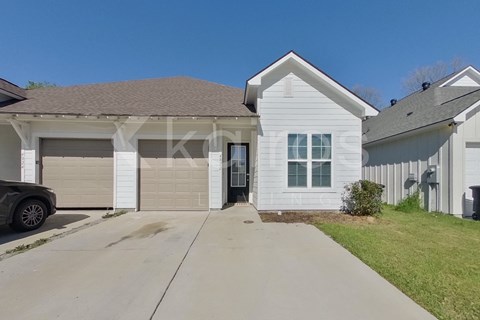 4822 Mokki Ln 3 Beds Apartment for Rent