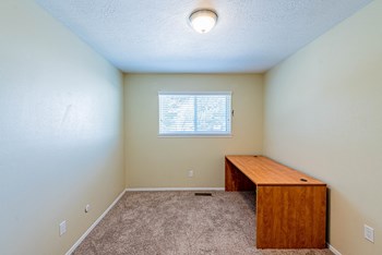 3529 Aspen Ave NE 4 Beds House for Rent - Photo Gallery 11