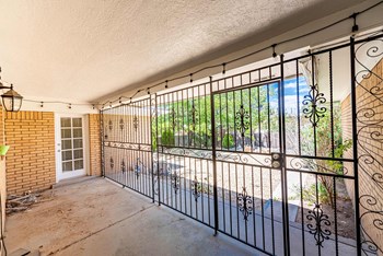 3529 Aspen Ave NE 4 Beds House for Rent - Photo Gallery 4