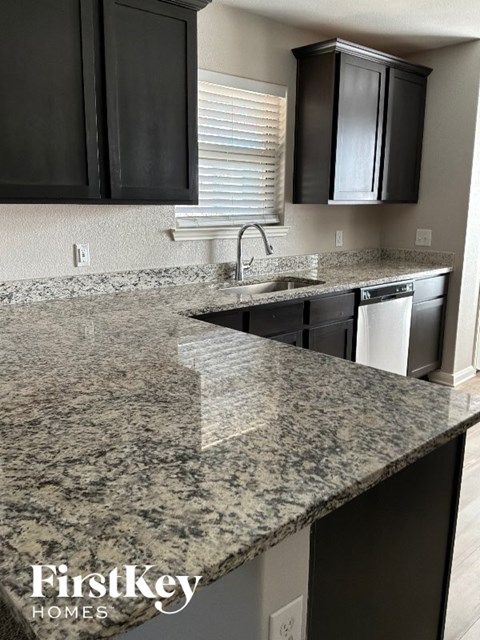 179 Aster Drive 4 Beds Apartment for Rent
