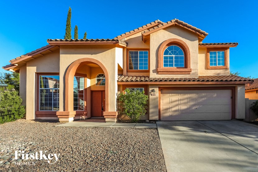 9880 N Windwalker Trail Tucson, AZ 85742