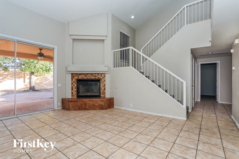 9880 N Windwalker Trail Tucson, AZ 85742