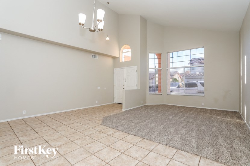 9880 N Windwalker Trail Tucson, AZ 85742