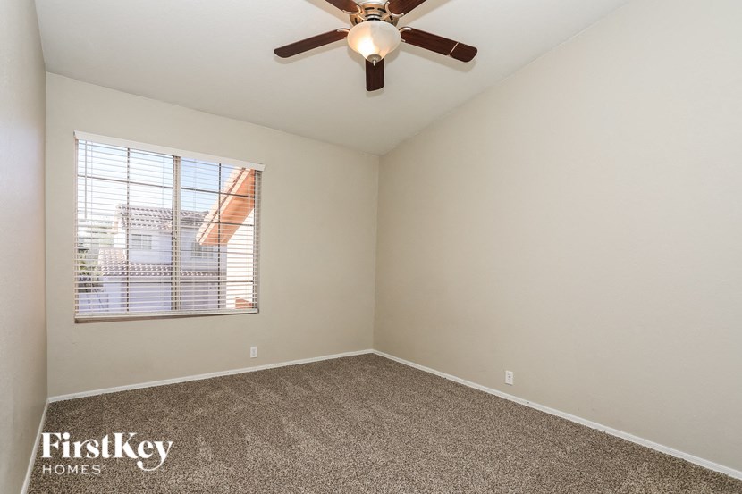 9880 N Windwalker Trail Tucson, AZ 85742