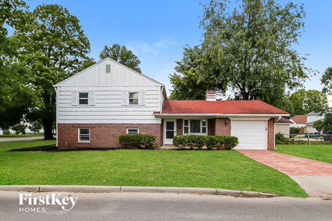 1798 Maple Avenue 4 Beds Apartment for Rent