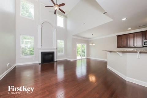 2516 Steep Oak Court 4 Beds Apartment for Rent