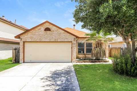9723 Autumn Valley 3 Beds Apartment for Rent
