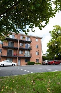 1325 North Hudson Street 1-2 Beds Apartment for Rent - Photo Gallery 11
