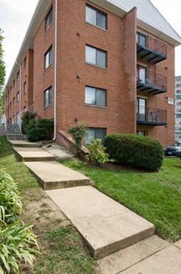 1325 North Hudson Street 1-2 Beds Apartment for Rent - Photo Gallery 9
