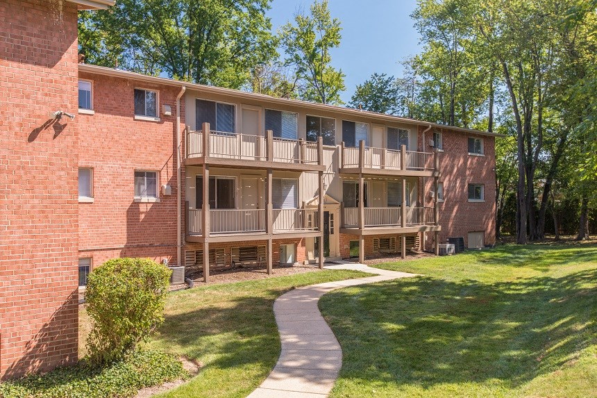 our apartments offer a walkway to the front of the building