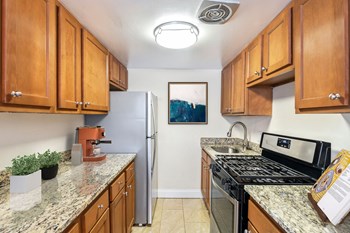 3220 Swann Road 1-2 Beds Apartment for Rent - Photo Gallery 5