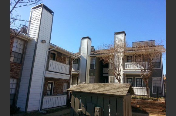 Crossings At Irving Apartments 1900 Estrada Parkway
