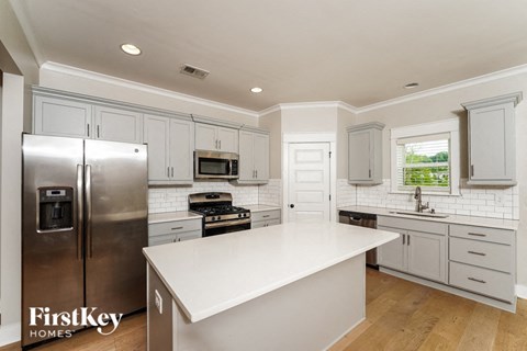 1320 SHADES TERRACE 3 Beds Apartment for Rent