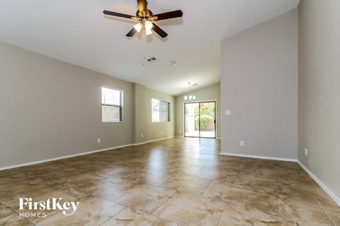 5859 W COCHISE Drive 3 Beds Apartment for Rent