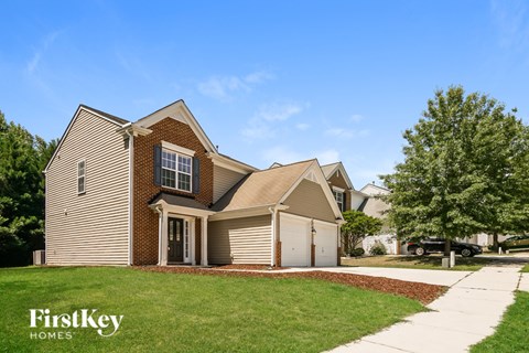 5048 Babbling Brook Drive 3 Beds Apartment for Rent