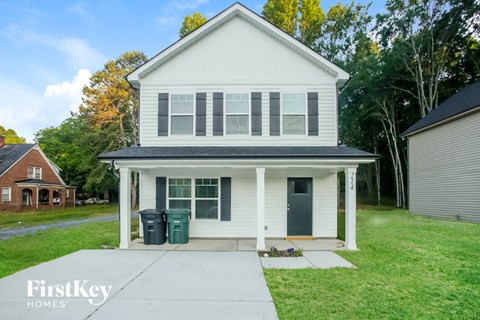 214 Parkway Avenue NW 3 Beds Apartment for Rent