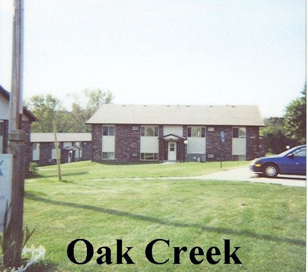 Oak Creek Ltd. 2 Beds Apartment for Rent - Photo Gallery 1