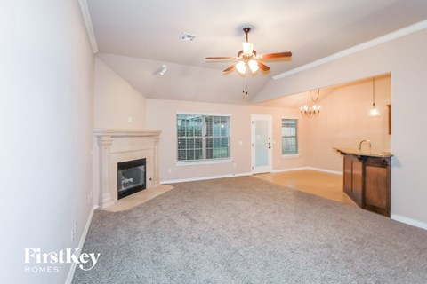 601 Apple Tree Lane 3 Beds Apartment for Rent
