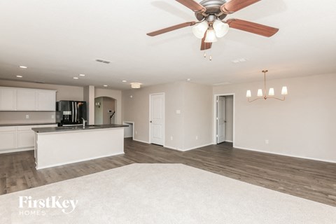 6212 Skysail Rd 4 Beds Apartment for Rent