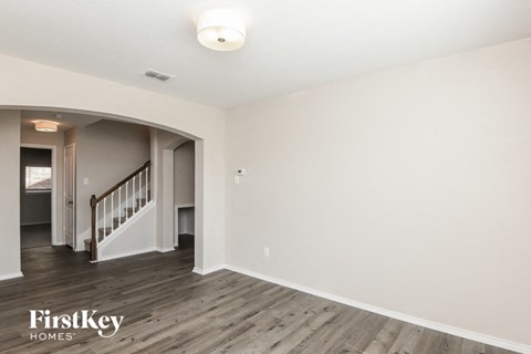 6212 Skysail Rd 4 Beds Apartment for Rent