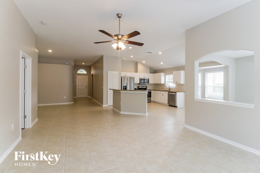 18356 CYPRESS BAY PARKWAY 3 Beds House for Rent - Photo Gallery 4