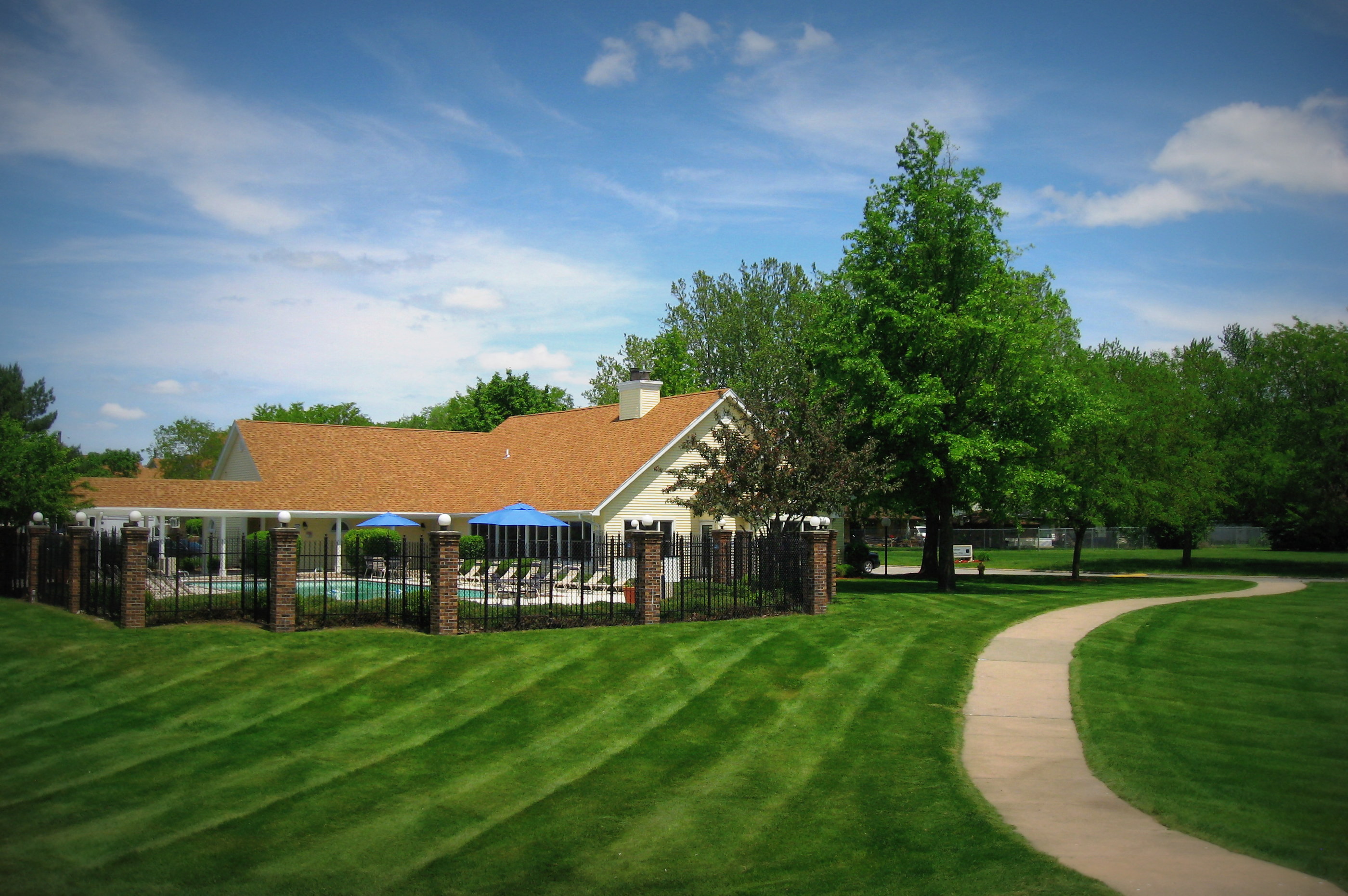 Winwood Apartments Apartments in Johnston, IA