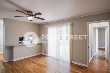 4796 Forest Trl 3 Beds House for Rent - Photo Gallery 6