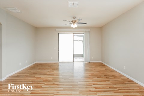 3963 Blossom Dew Drive 5 Beds Apartment for Rent