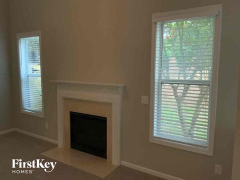 5952 Park Bend Avenue 4 Beds Apartment for Rent