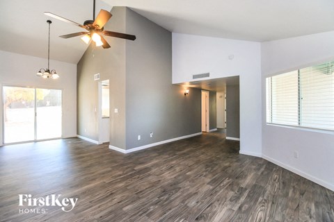 9991 E Victoria Lane 3 Beds Apartment for Rent